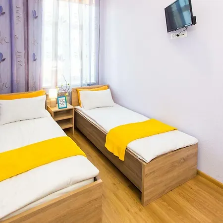 Modern 2br In *