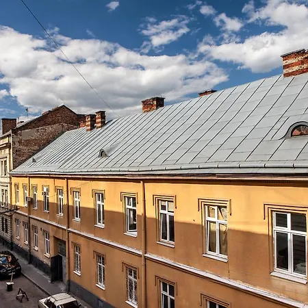 Modern 2Br Apartment In Central Lviv *