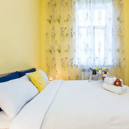 Modern 2Br Apartment In Central Lviv Apartment