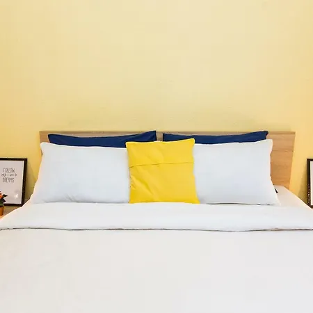 Modern 2br In Διαμέρισμα *
