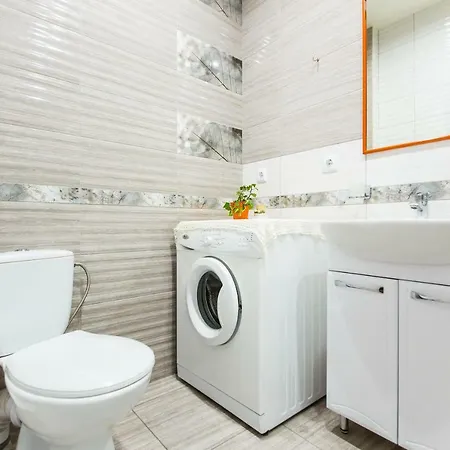Modern 2br In דירה לבוב