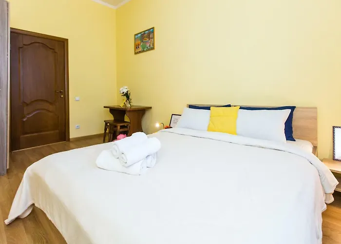 Modern 2Br Apartment In Central Lviv